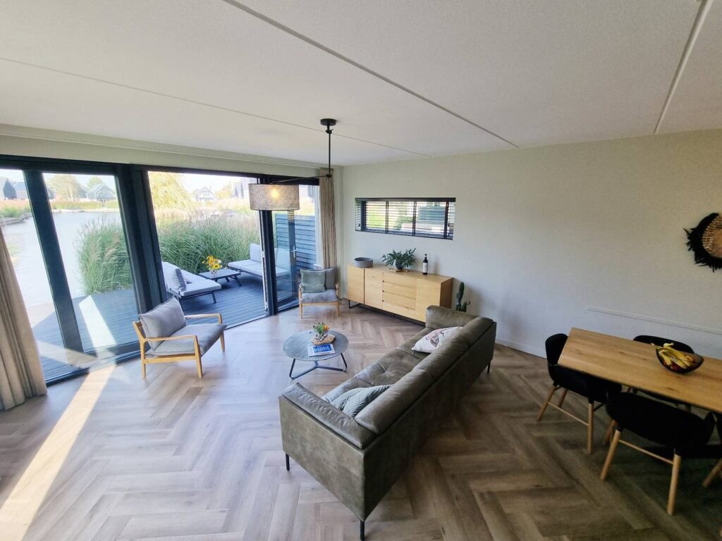 filla acht woonkamer