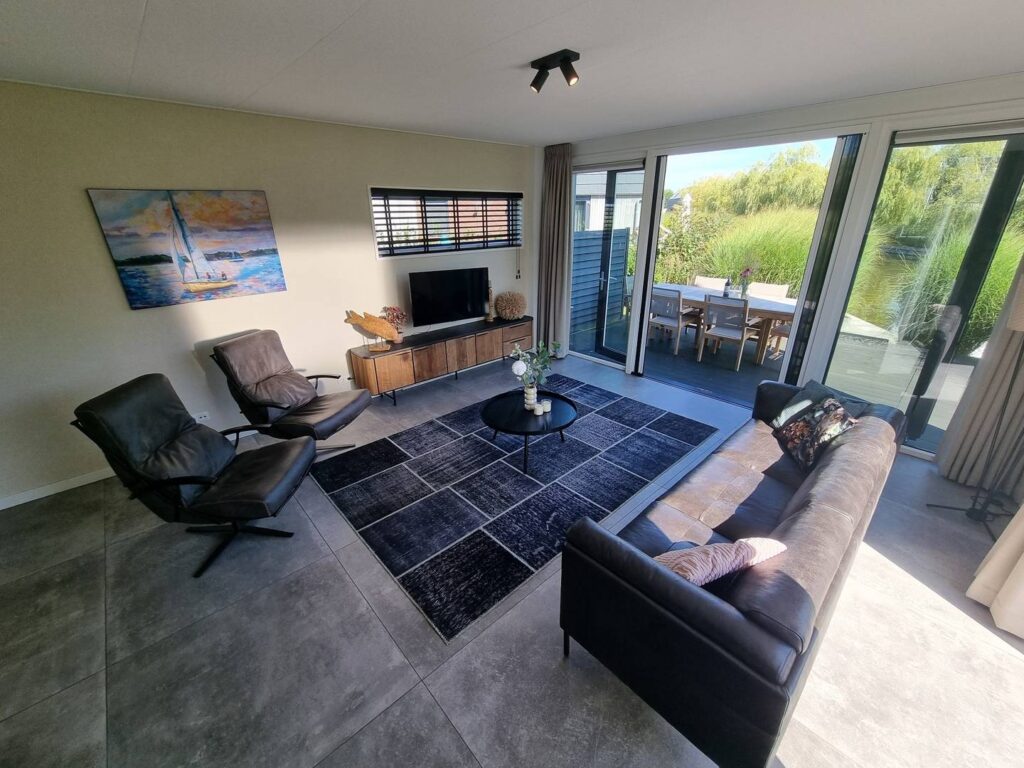 filla njogge a woonkamer