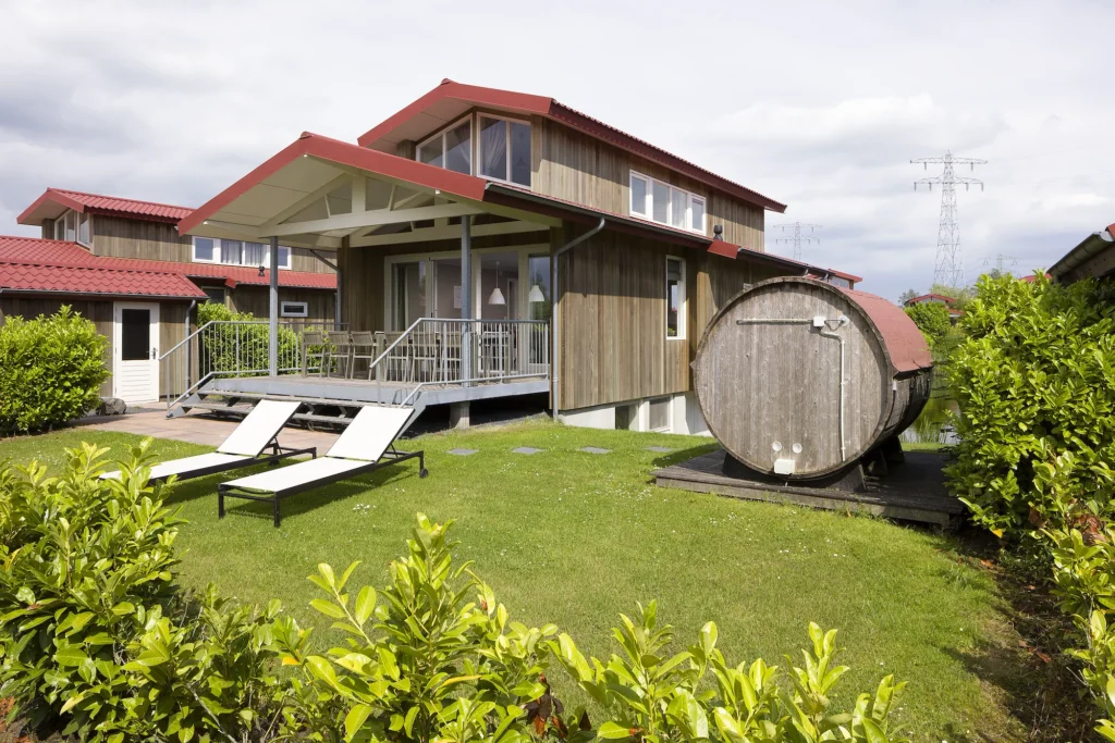goudplevier sauna in waterpark zwartkruis in noardburgum achterkant