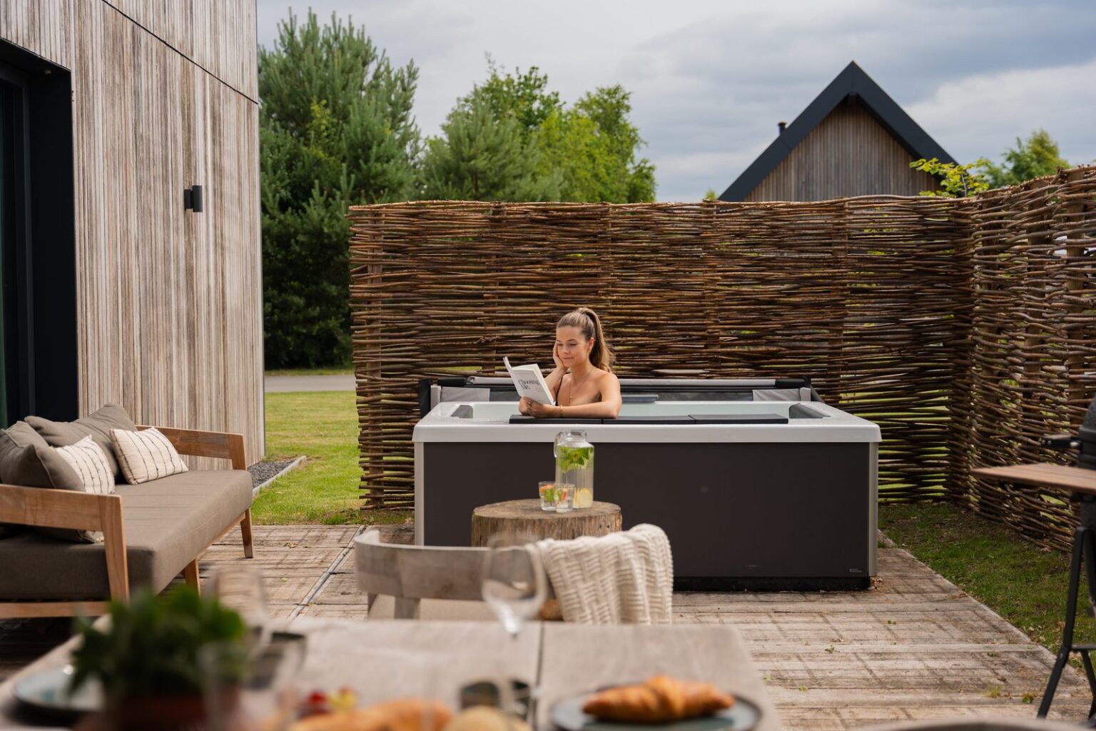 Geniet van jouw jacuzzi op vakantiepark brinckerduyn in appelscha