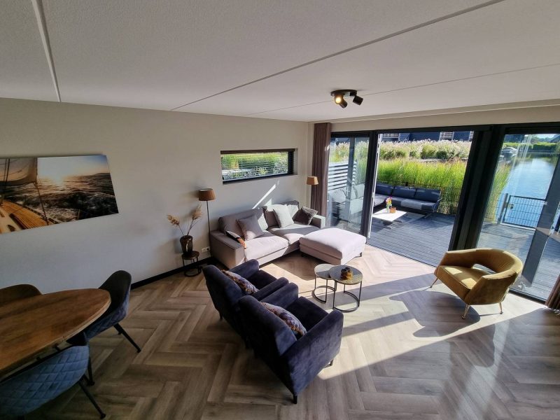 filla achttjin woonkamer