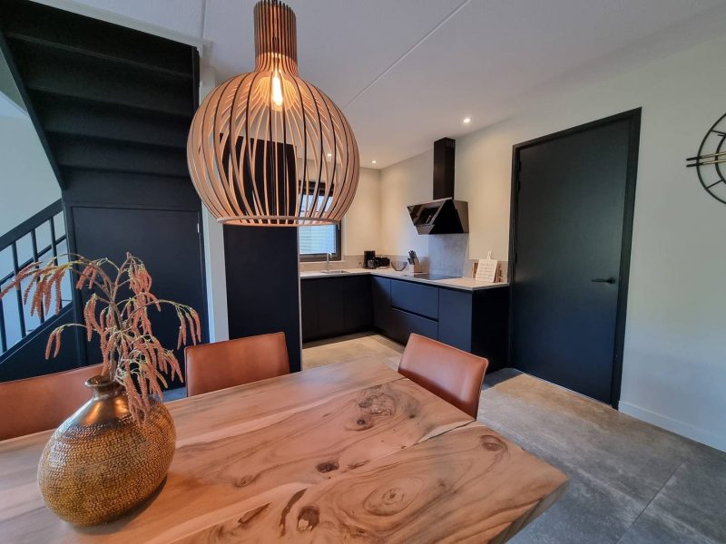 filla tolve keukentafel