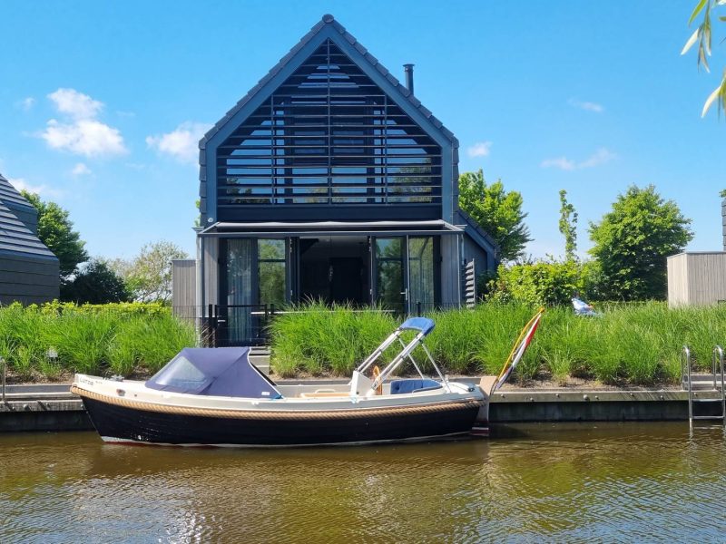 filla trettjin buitenaanzicht