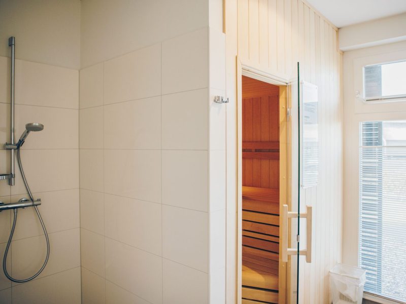 pharshoeke in heeg meervilla deluxe 8 personen sauna