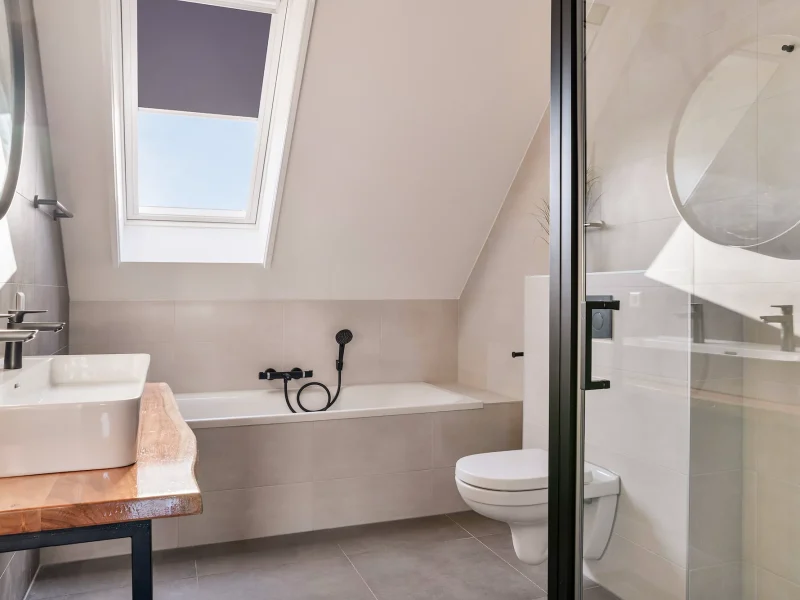 roerdomp wellness plus in waterpark zwartkruis in noardburgum badkamer