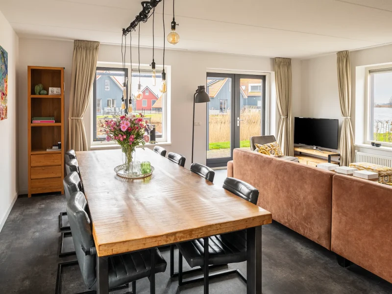 waterpark langelille in langelille watervilla brasem eettafel