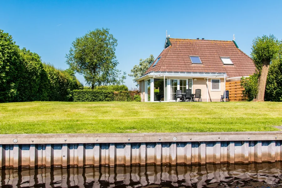 wellness waldbungalow 4 4 personen in earnewald o vakantiepark it wiid achterkant